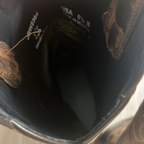 J.B Diillon Boots - Picture 8 of 9